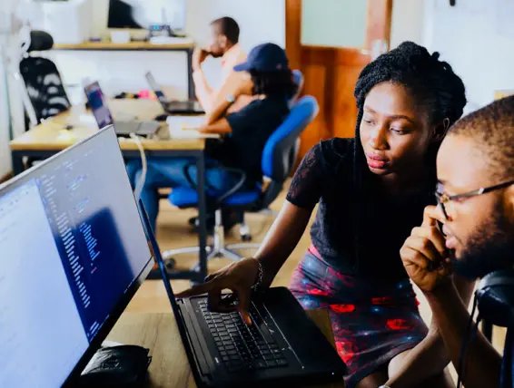desola-lanre-ologun-IgUR1iX0mqM-unsplash — Bakklog