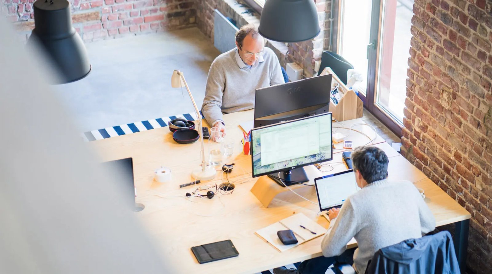 pexels-proxyclick-visitor-management-system-2451646 — Bakklog